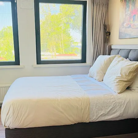 Weromerie Premium And Hotel *