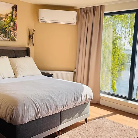 Hotel Weromerie Premium And *