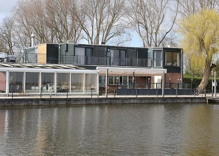 Hotel Weromerie Premium And Wormer