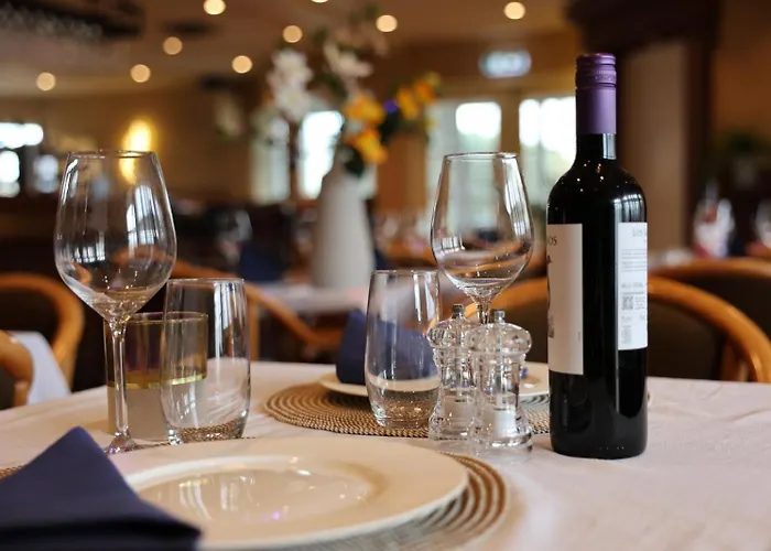 Weromerie Premium And Hotel Wormer