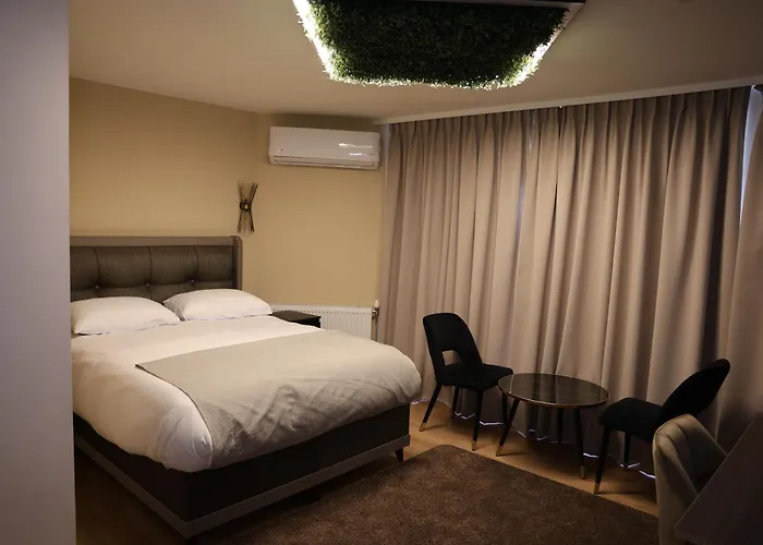 Weromerie Premium And Otel